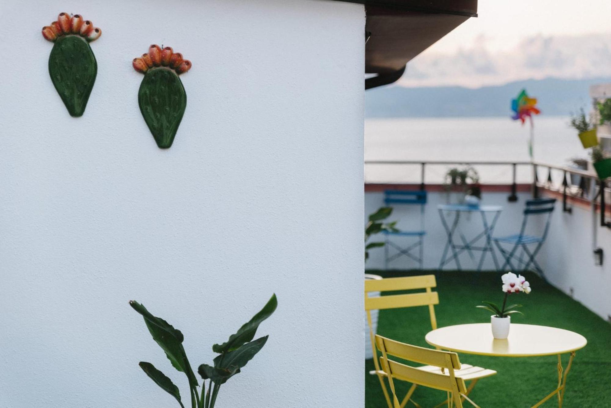 B&B Fuori Squadro - In Centro Con Terrazza Relax Vista Mare Реджо-Калабрія Екстер'єр фото