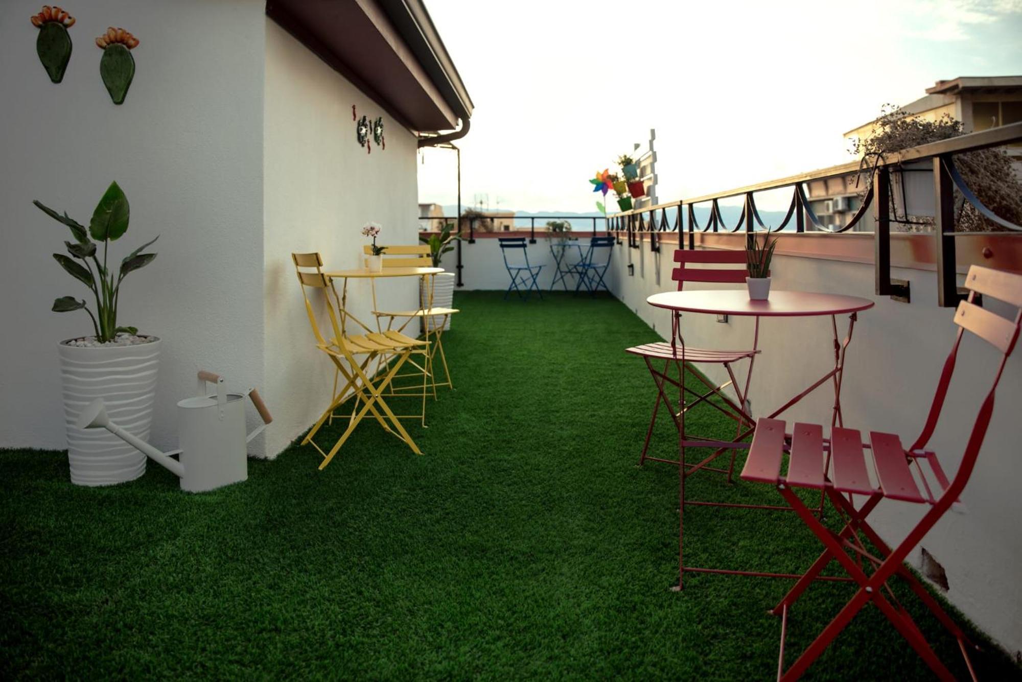 B&B Fuori Squadro - In Centro Con Terrazza Relax Vista Mare Реджо-Калабрія Екстер'єр фото