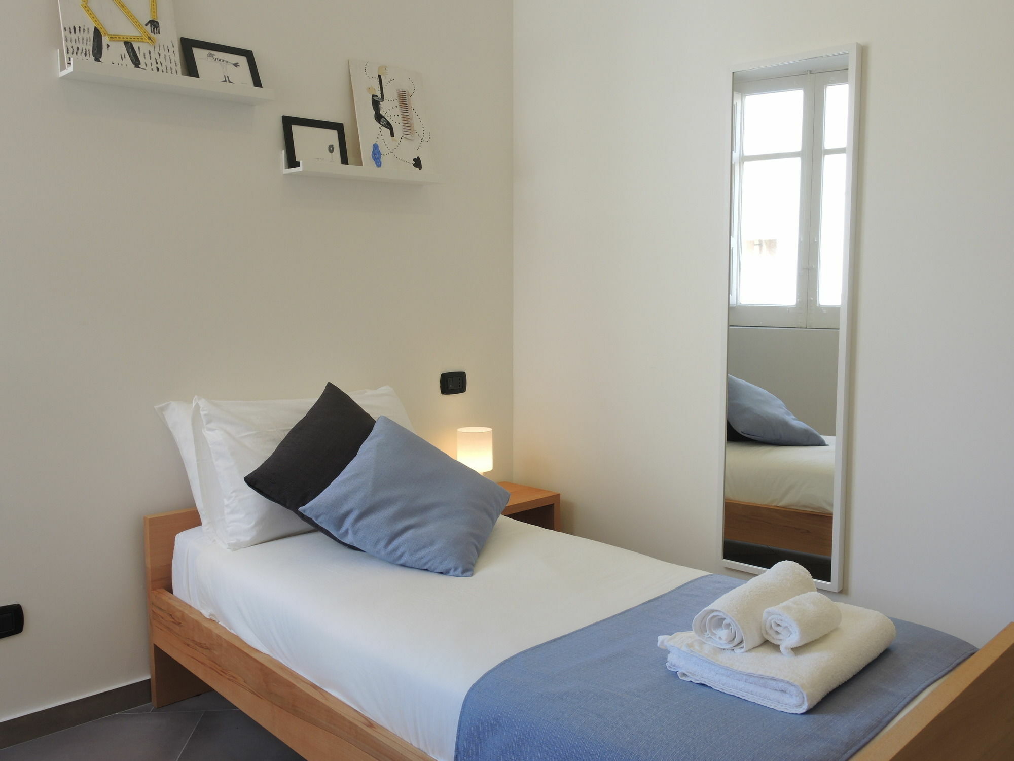 B&B Fuori Squadro - In Centro Con Terrazza Relax Vista Mare Реджо-Калабрія Екстер'єр фото